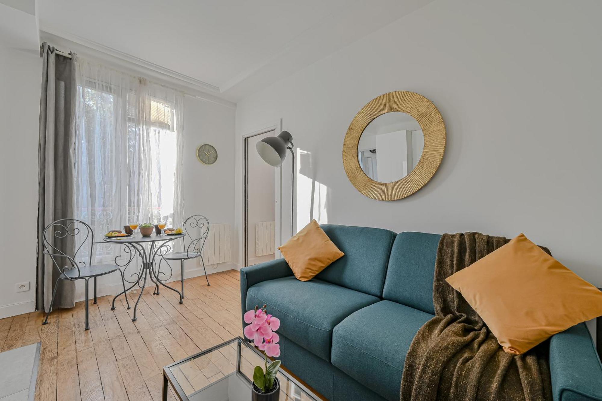Le Poetique Niche Au Pied Du Sacre-Coeur Apartment Paris Ngoại thất bức ảnh